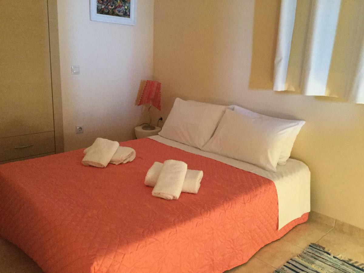 Seafront Apartment Ιι In Kiveri, Near Nafplion. 外观 照片